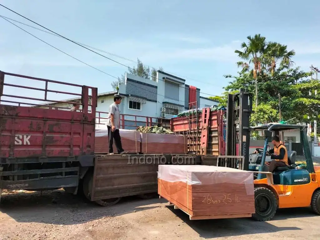 Distributor Plywood Phenolic di Kuningan